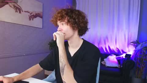 Snapshot of tommy_jamm chatting on November 5, 9:31 am Tommy online show from November 5, 9:31 am