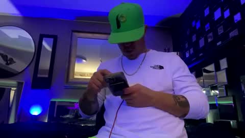 Tommy online show from February 23, 12:09 am