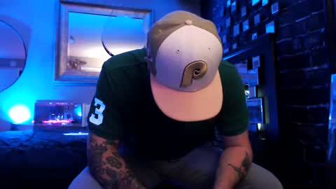 Snapshot of tommy_knuckles chatting on June 13, 6:00 am Tommy online show from June 13, 6:00 am