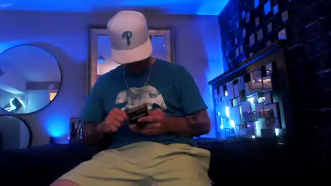 Snapshot of tommy_knuckles chatting on July 5, 2:29 am Tommy online show from July 5, 2:29 am