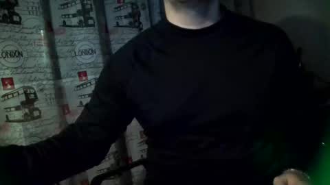 Snapshot of tommy_li_2 chatting on December 13, 7:21 pm Tommi Li online show from December 13, 7:21 pm