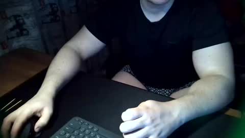 Snapshot of tommy_li_2 chatting on January 6, 8:18 pm Tommi Li online show from January 6, 8:18 pm