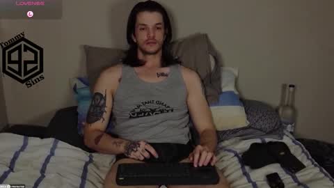 Snapshot of tommy_sins92 chatting on November 5, 5:02 pm Tommy Sins online show from November 5, 5:02 pm