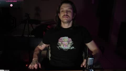 Snapshot of tommy_sins92 chatting on November 24, 7:35 pm Tommy Sins online show from November 24, 7:35 pm