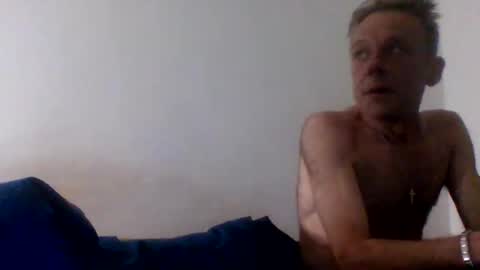 tommyandtomara online show from April 9, 8:14 pm