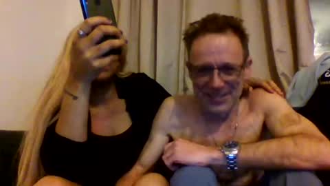 tommyandtomara online show from April 15, 7:58 pm