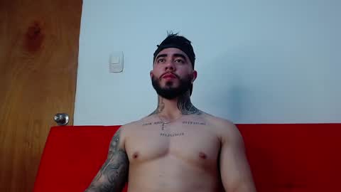 Steven online show from January 29, 7:04 am