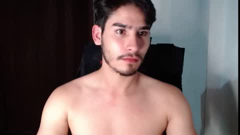 tommycutee21 online show from July 8, 5:01 am