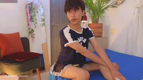 Tommy Foxboy online show from April 8, 1:11 pm