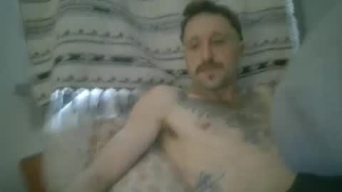 Snapshot of tommygun2727 chatting on February 24, 1:21 pm tommygun2727 online show from February 24, 1:21 pm