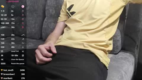 Snapshot of tommyshe1by chatting on September 13, 11:32 am tommyshe1by online show from September 13, 11:32 am