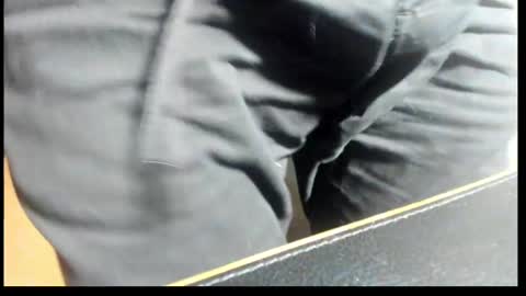 tommysmithjones82 online show from April 3, 7:12 pm