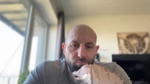 Thomas Fit online show from April 9, 9:58 am