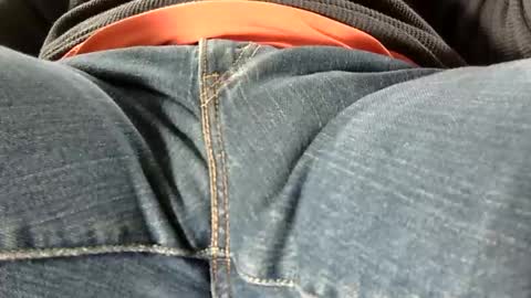 Snapshot of tomscibbly chatting on January 1, 4:29 pm tomscibbly online show from January 1, 4:29 pm