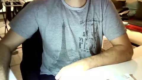 Tom online show from December 13, 9:52 pm