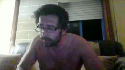 Snapshot of toni640128 chatting on July 4, 1:01 am toni640128 online show from July 4, 1:01 am