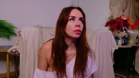 Anita online show from November 9, 10:24 am