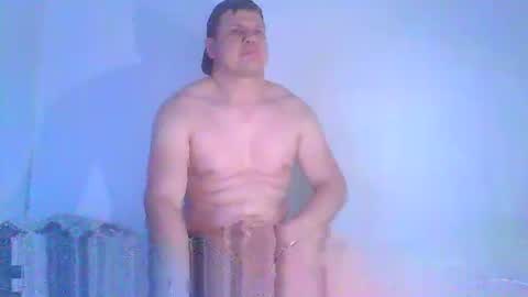 tonny54880 online show from January 17, 7:19 am