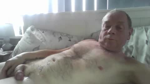 Snapshot of tony14712 chatting on March 12, 2:56 pm tony14712 online show from March 12, 2:56 pm