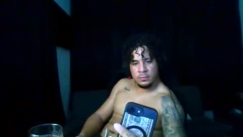 Snapshot of tony19c chatting on May 19, 4:30 am toni online show from May 19, 4:30 am