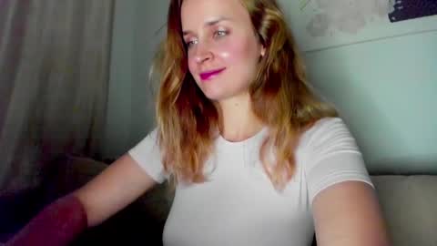 Tony and Alice online show from September 21, 7:48 pm