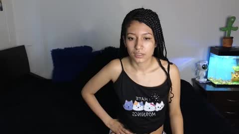 Snapshot of tony_and_sophia chatting on December 22, 11:07 am Sophia Tony online show from December 22, 11:07 am