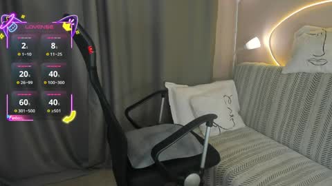 Lisa online show from March 31, 6:41 pm