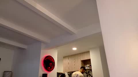 tony muscle1 online show from November 24, 9:47 pm