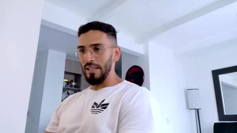 tony muscle1 online show from March 1, 7:05 pm