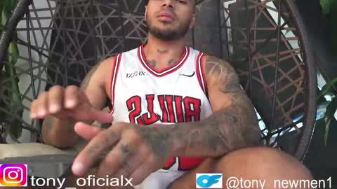 tony online show from February 6, 11:24 am