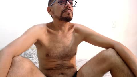 Snapshot of tony_stark79 chatting on January 12, 12:32 pm tony stark online show from January 12, 12:32 pm