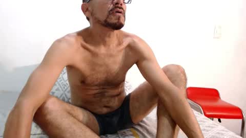 Snapshot of tony_stark79 chatting on January 14, 12:11 pm tony stark online show from January 14, 12:11 pm