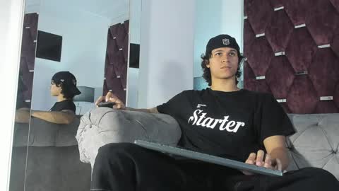 Tony Benedetti online show from April 5, 9:01 pm