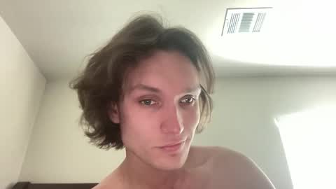 Snapshot of tonycardillo chatting on December 19, 8:38 pm tonycardillo online show from December 19, 8:38 pm