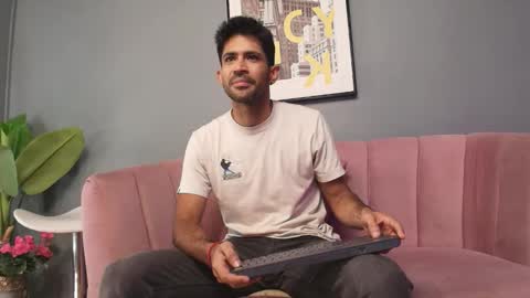 Tony online show from November 7, 12:54 am