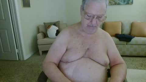 tonysview12000 online show from January 18, 8:34 pm