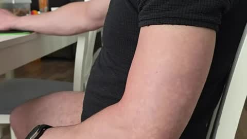 tonytigersex online show from June 14, 7:21 am
