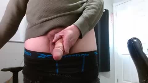 Snapshot of tonytonytony3001 chatting on January 8, 5:26 pm tonytonytony3001 online show from January 8, 5:26 pm