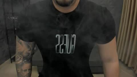 TonyWilcox online show from December 2, 5:57 am