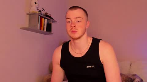 toohornyserj online show from December 2, 2:31 am