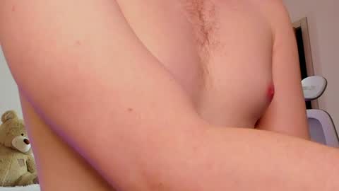 toohornyserj online show from December 17, 12:23 am