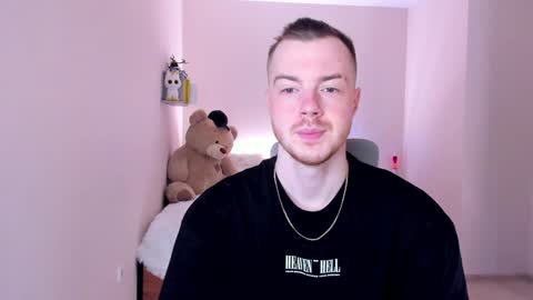 toohornyserj online show from January 10, 9:10 pm