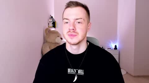 toohornyserj online show from February 12, 9:43 pm