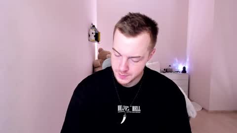 toohornyserj online show from February 17, 9:30 pm