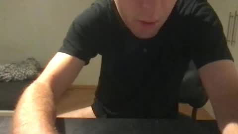 Max online show from October 3, 5:04 am