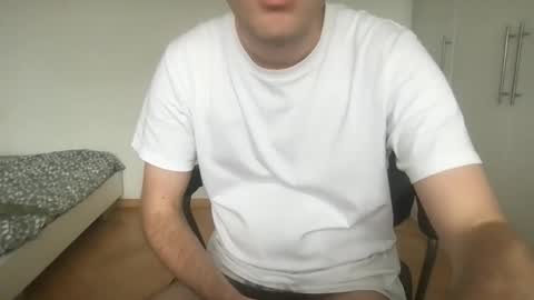 Max online show from October 25, 12:56 pm