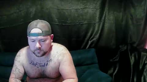 toomuchboost32 online show from January 10, 2:35 am