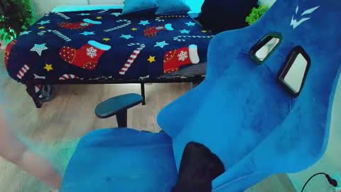 topcranberry online show from February 23, 5:49 am