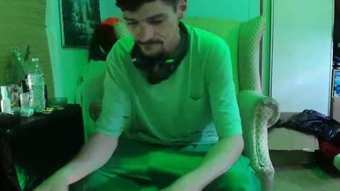 SagMeOreduceMe online show from March 18, 2:47 am