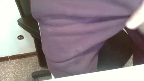 Snapshot of topg84 chatting on March 31, 5:35 pm Topg84 online show from March 31, 5:35 pm